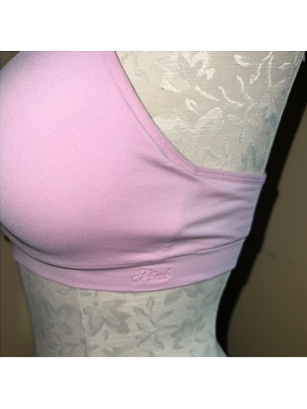 Victoria's Secret Seamless Wireless Push-Up Bralette Pink - Picture 6 of 12